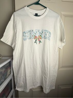 L White "SUMMER" Floral Graphic Tee New Glitter design Gildan T shirt